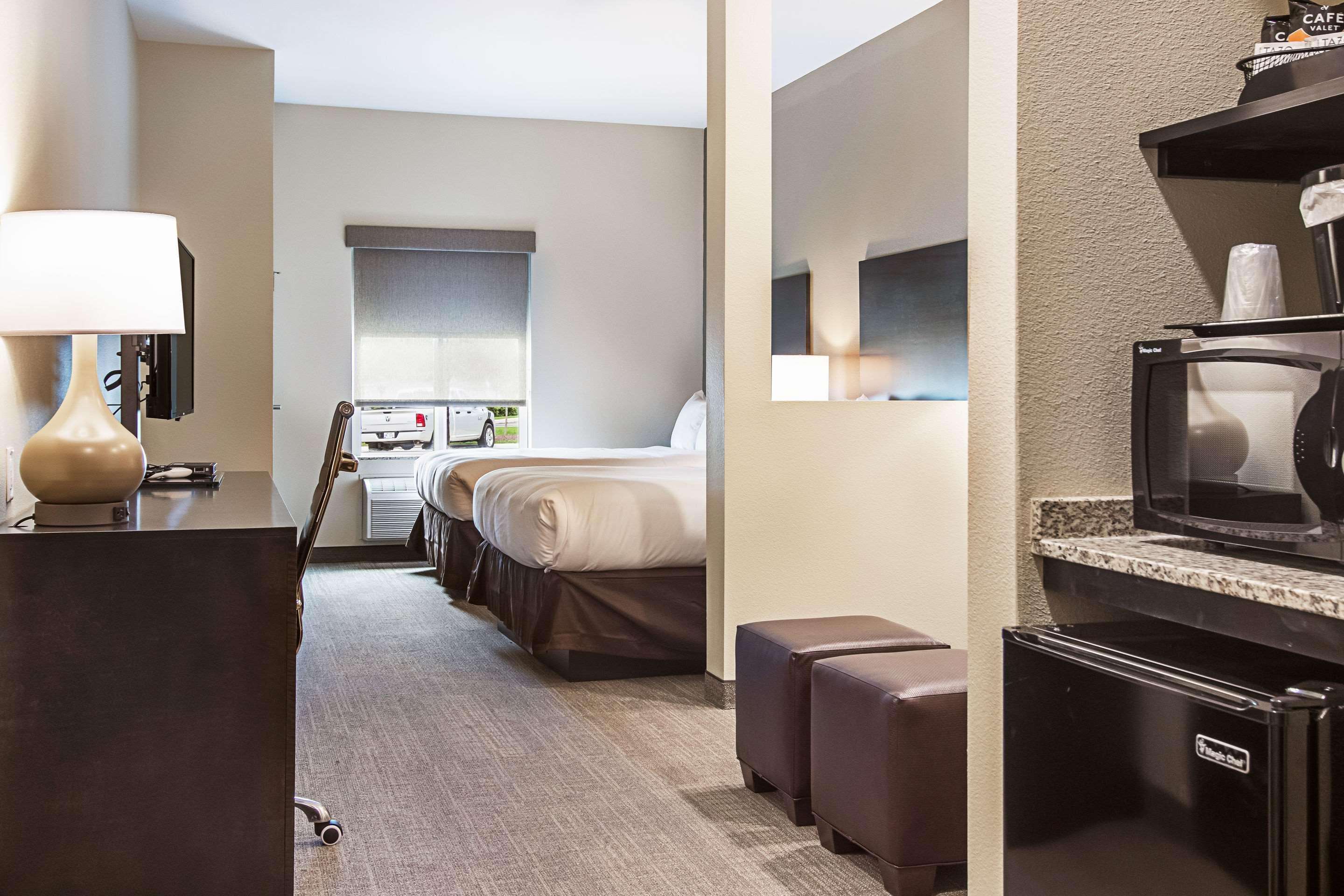 Comfort Suites Wooster Near University Campus Ngoại thất bức ảnh