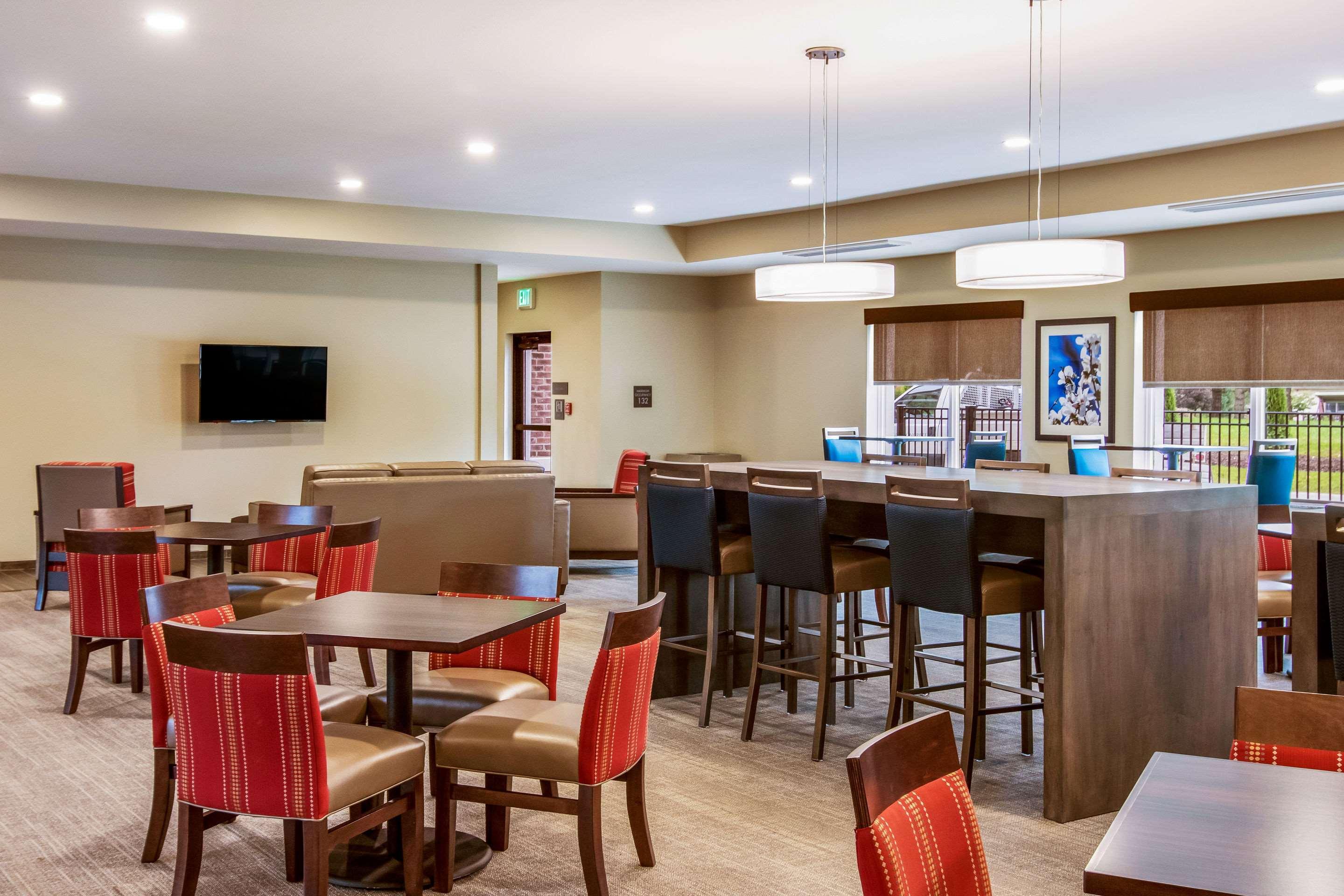 Comfort Suites Wooster Near University Campus Ngoại thất bức ảnh