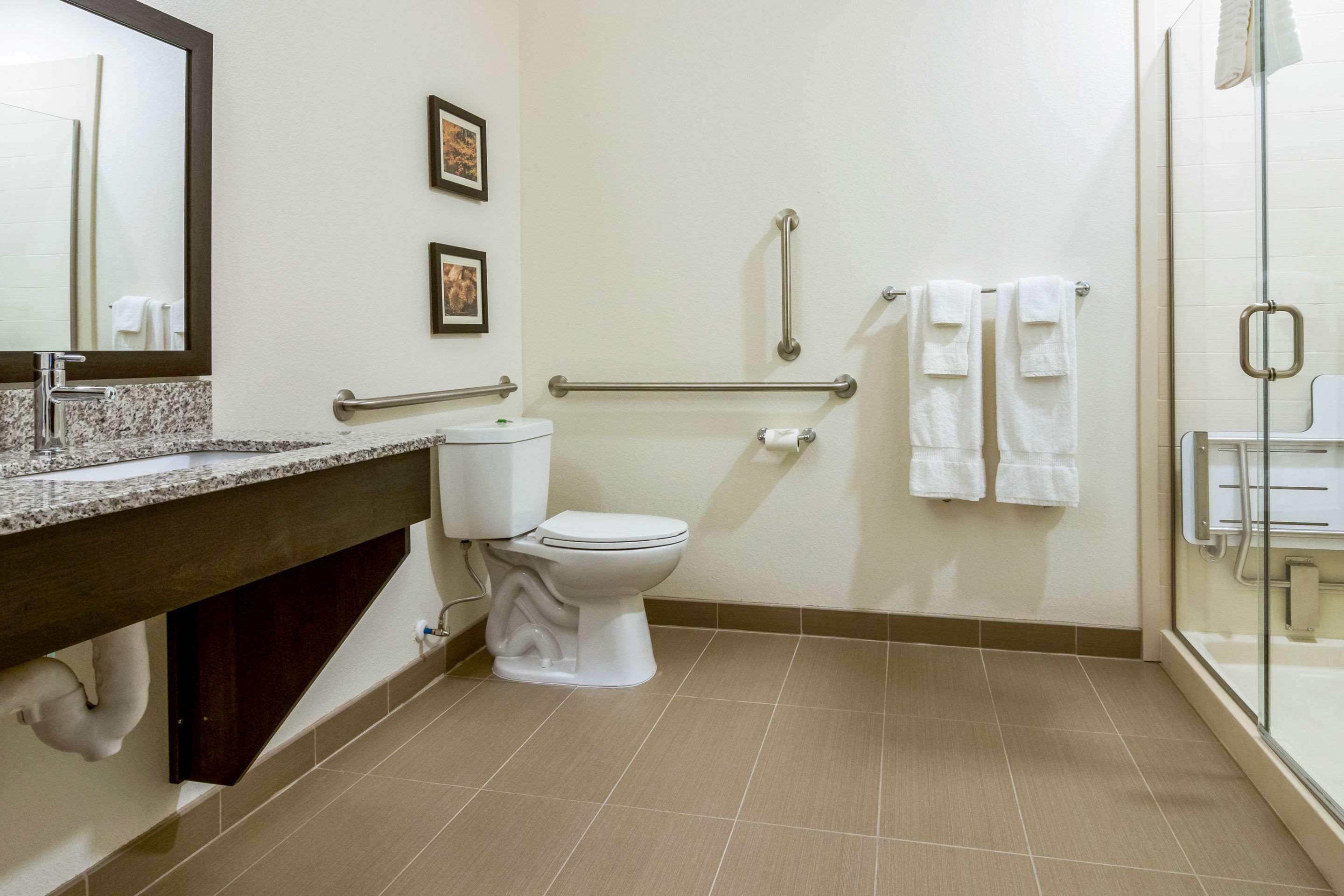 Comfort Suites Wooster Near University Campus Ngoại thất bức ảnh