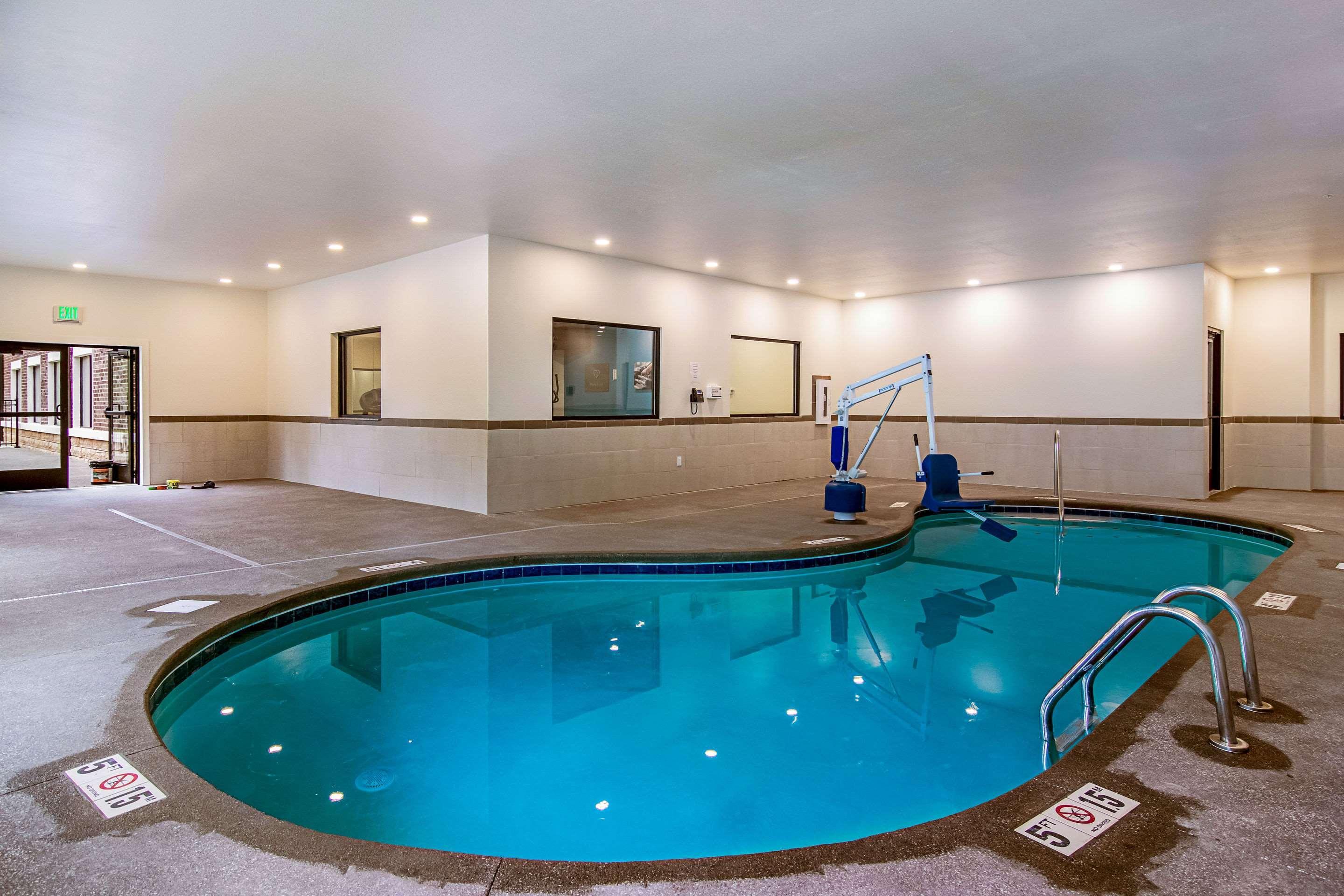 Comfort Suites Wooster Near University Campus Ngoại thất bức ảnh