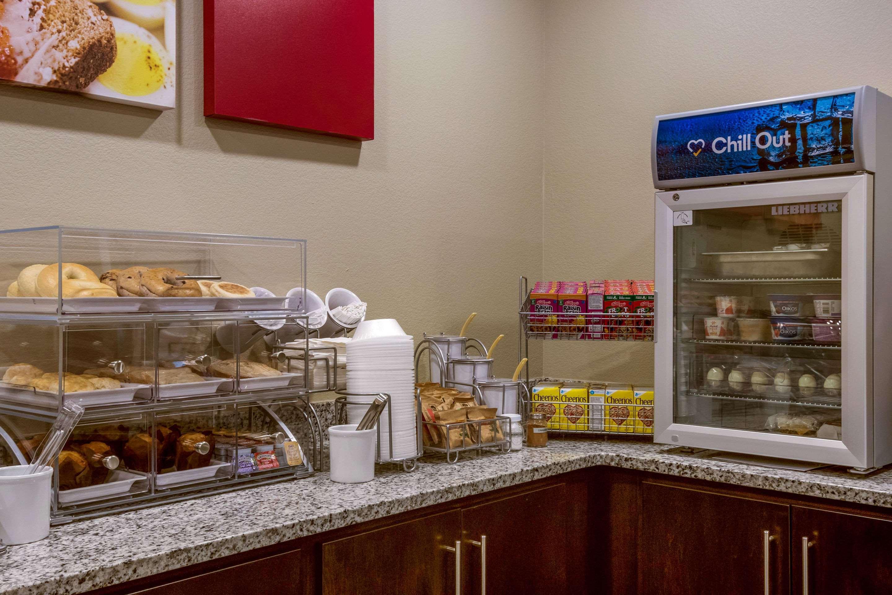 Comfort Suites Wooster Near University Campus Ngoại thất bức ảnh