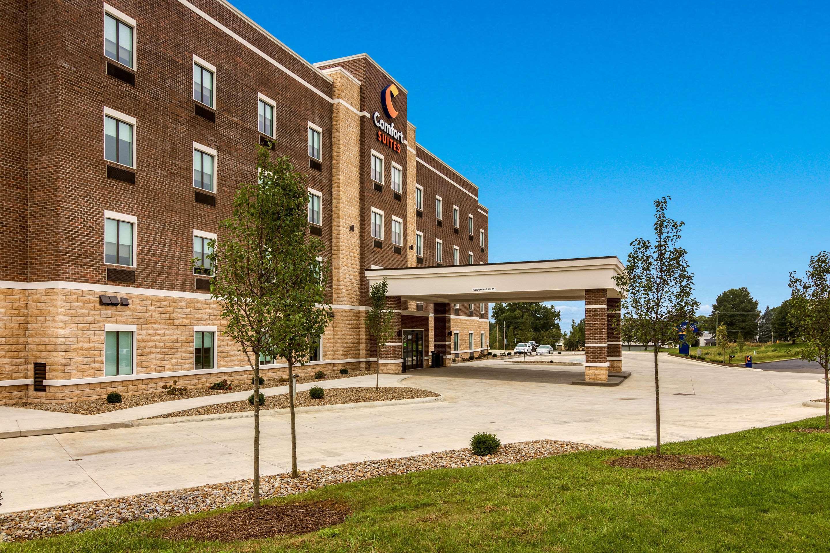 Comfort Suites Wooster Near University Campus Ngoại thất bức ảnh